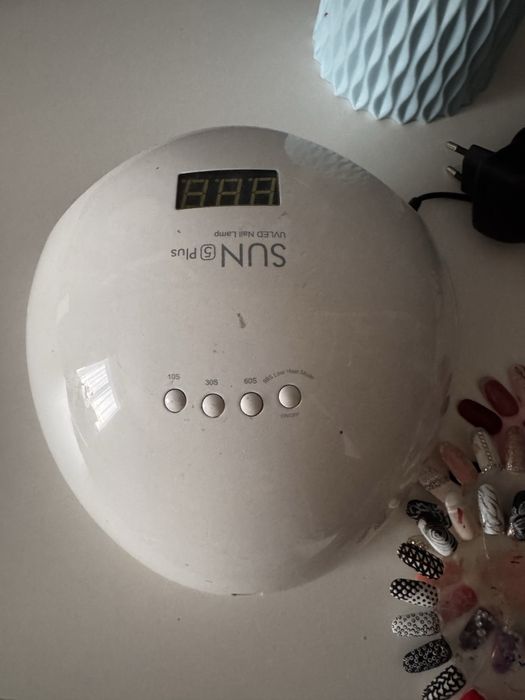 Лампа для маникюра