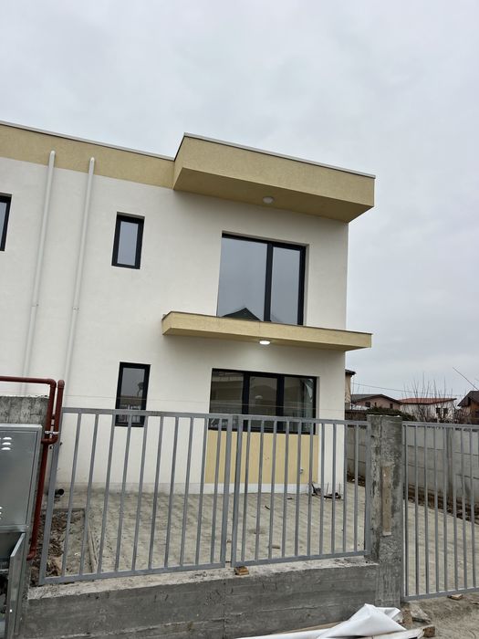 Casa vila de vanzare berceni