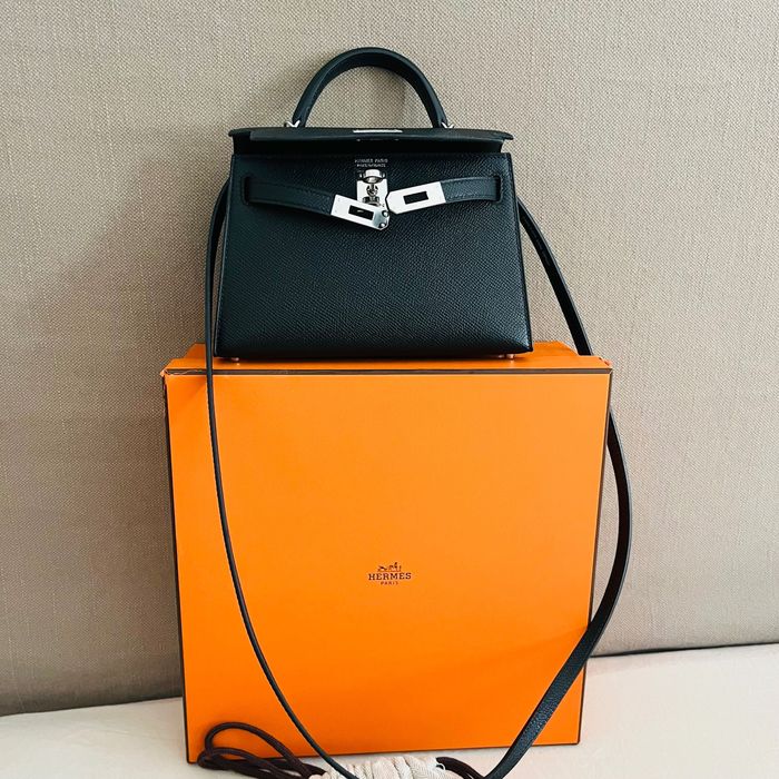 Hermes kelly чанта