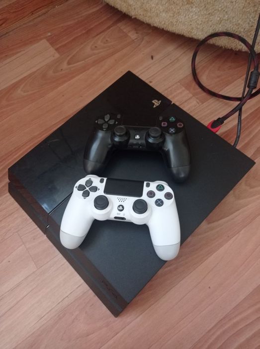 SONY Play Station 4 сатылады
