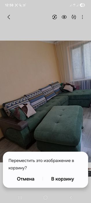 Белорусский уголок с большим пуфиком