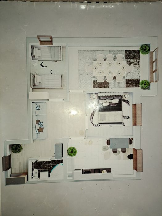 Kvartira sotiladi. Jizzax Vokzalda joylashgan. 8 qavat