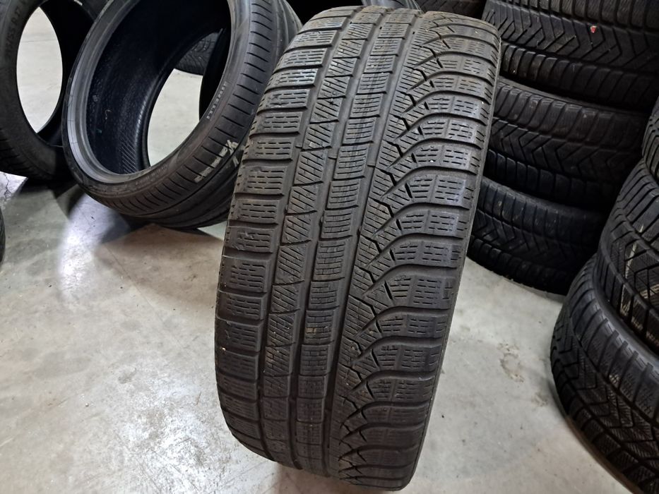 1xAnvelopa second iarna 255 45 R20 Pirelli
