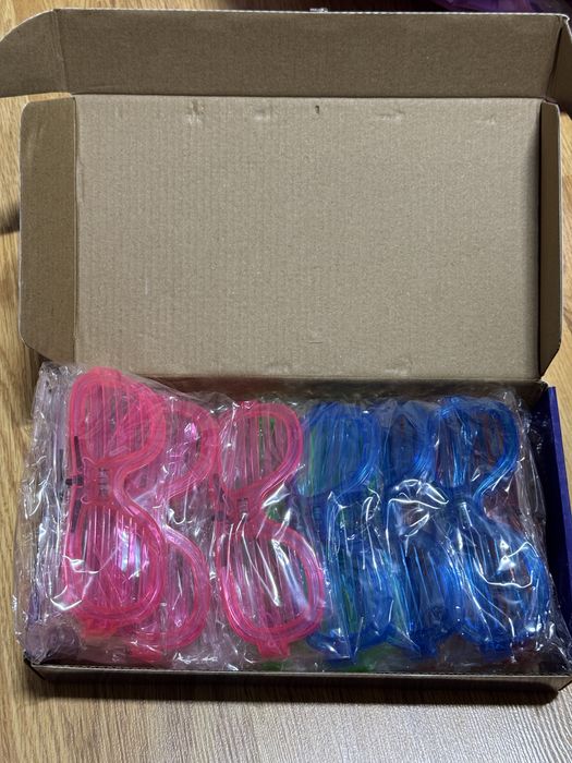 set de 12 perechi de ochelari luminoși pentru petreceri