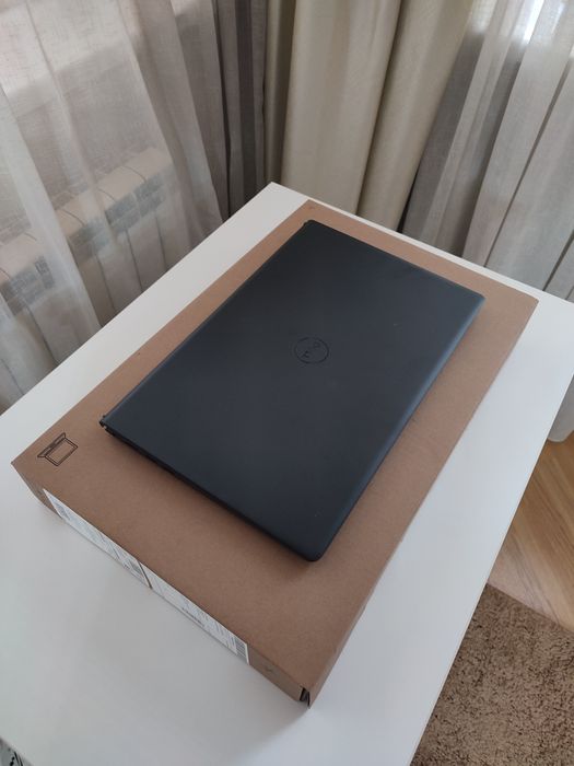 Ноутбук DELL новый!