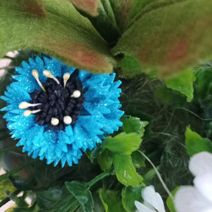 Куклы-цветы из капрона. Ручная работа