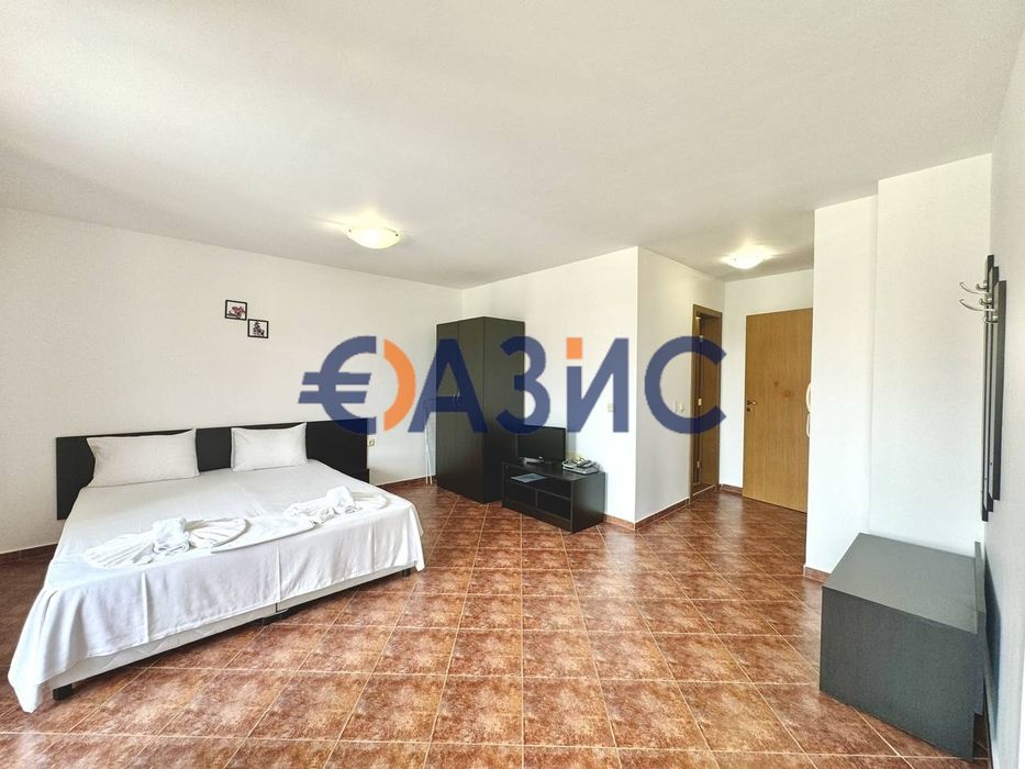 Продава се Едностаен апартамент в с. Кошарица, Област Бургас - 51 кв.м за 489 €/кв.м - Снимка #4