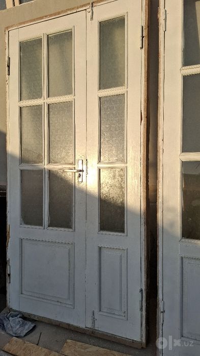 2 tavaqali eshiklar sotiladi