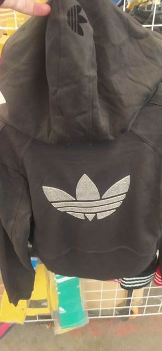 Распродажа адидас