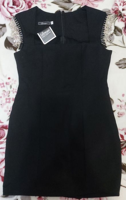 Продаю платье и брюки