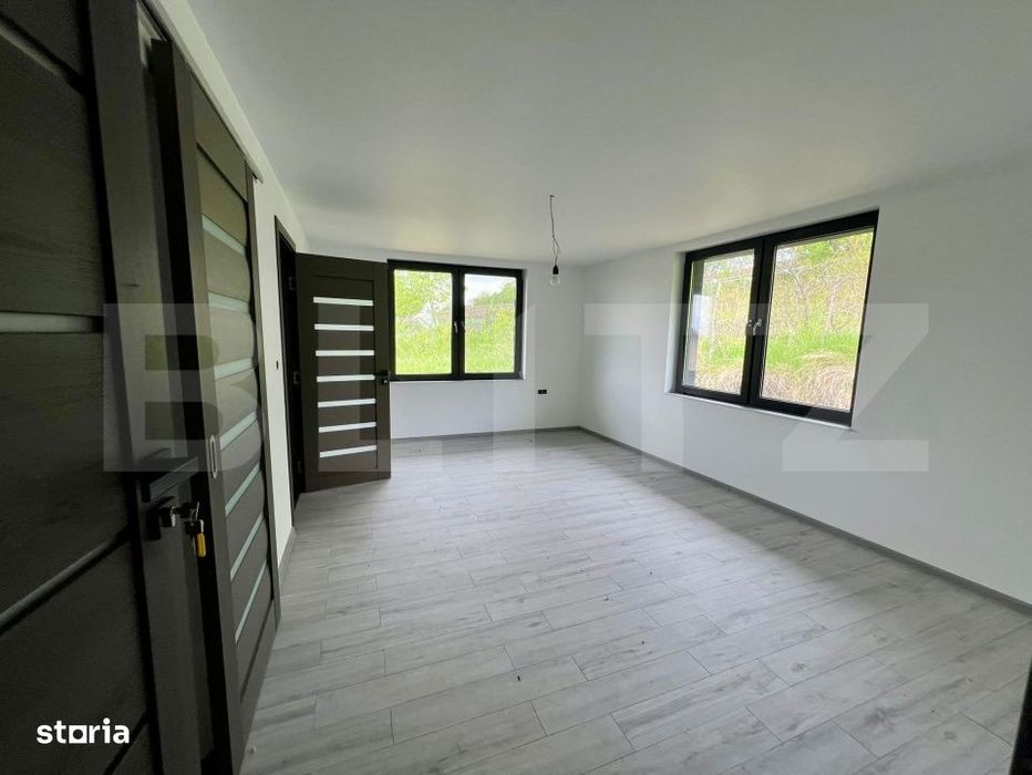 Casa stil mediteranean, 162 mp, teren 2600 mp, zona Silivasu de Campie