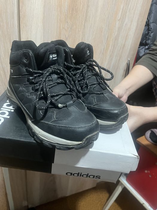 Зимние ботинки подростковые,угги на мальчика