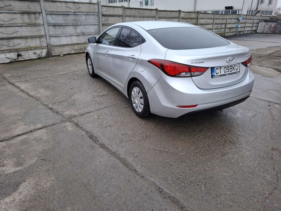 Vand Hyundai Elantra
