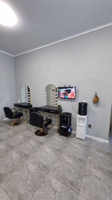 Сдам место под маникюр