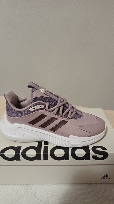 Adidas маратонки