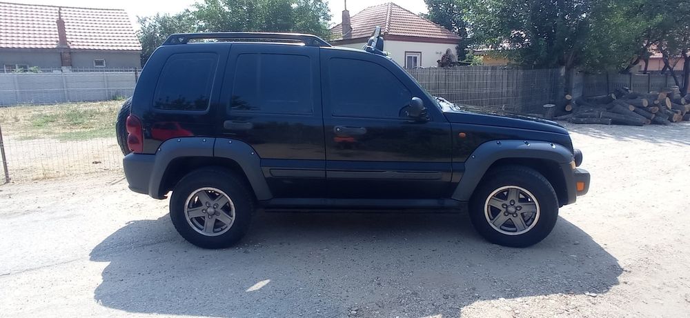 Vand Jeep Cherokee KJ Renegade 2.8 crd +Soft