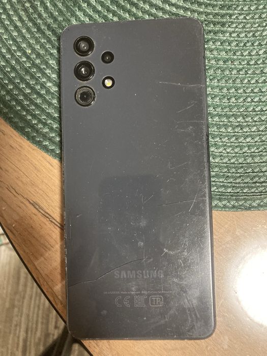 Продам самсунг А 32