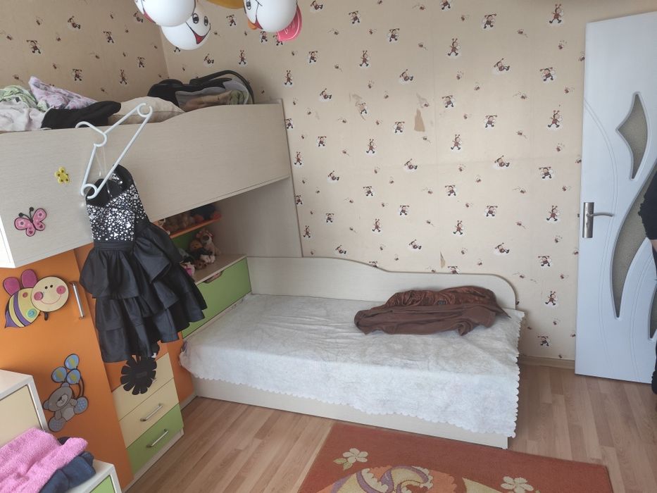 Секция синя много е запазен като нов