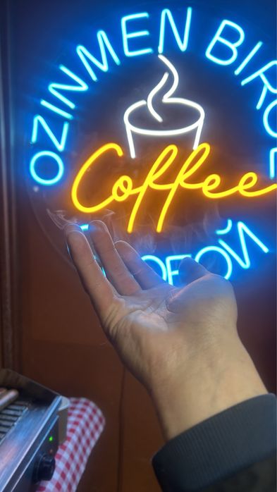 неоновая Вывеска