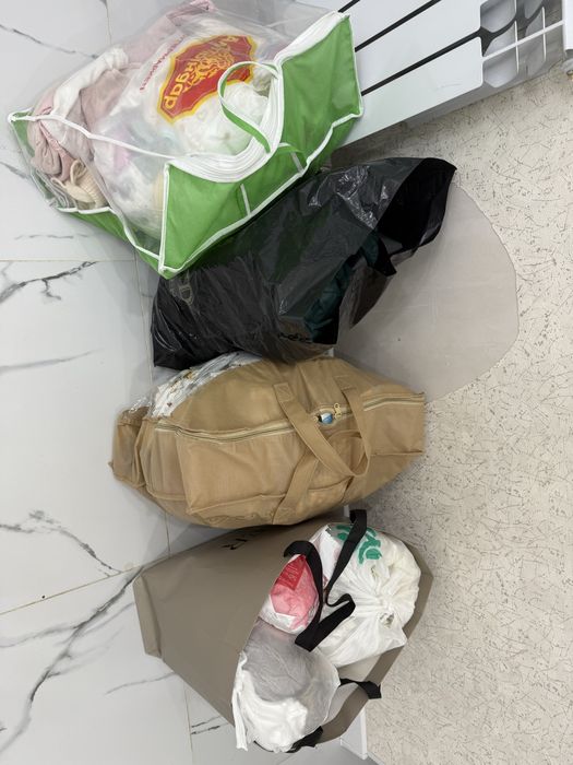 Продам пакет детских вещей