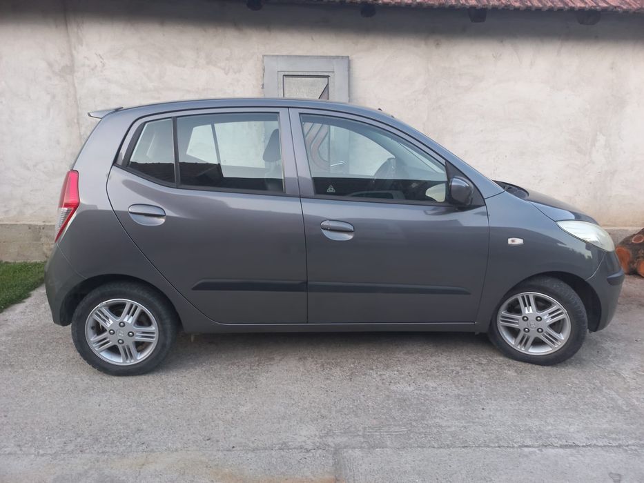 Hyundai I10 // An 2010