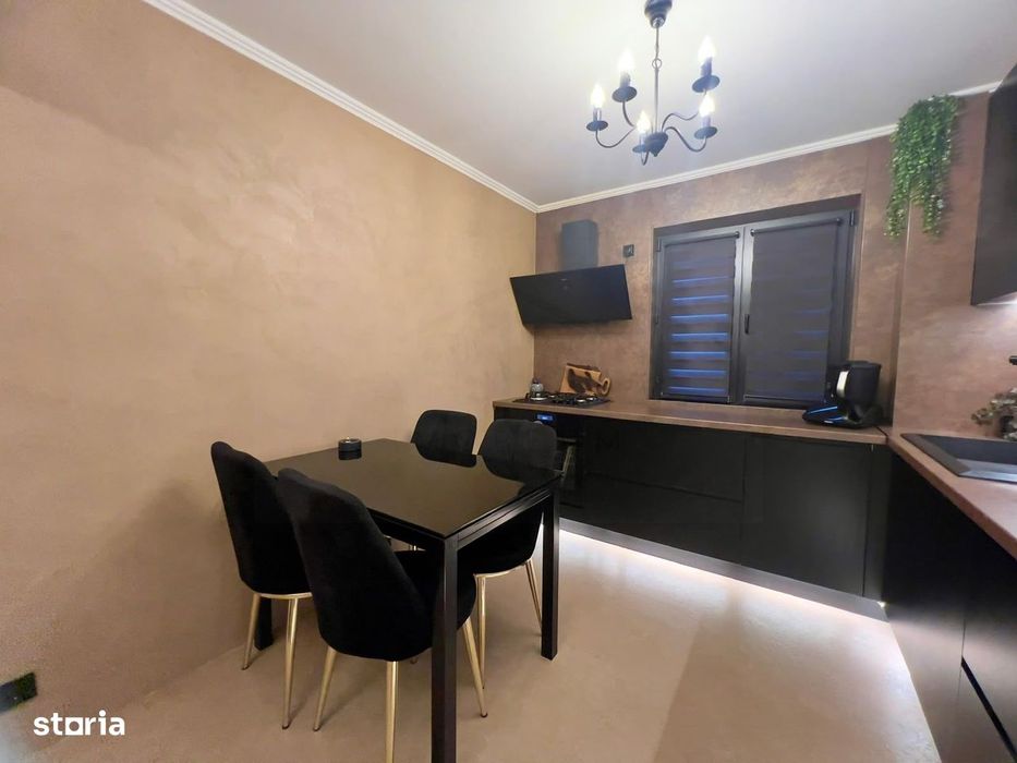Apartament cu 3 camere, renovat integral – Valea Roșie, Craiova