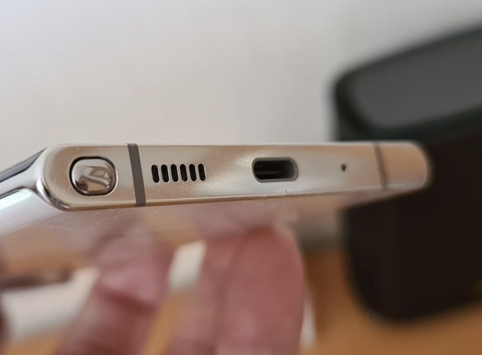 Samsung galaxy note 20 ultra бял чисто нов