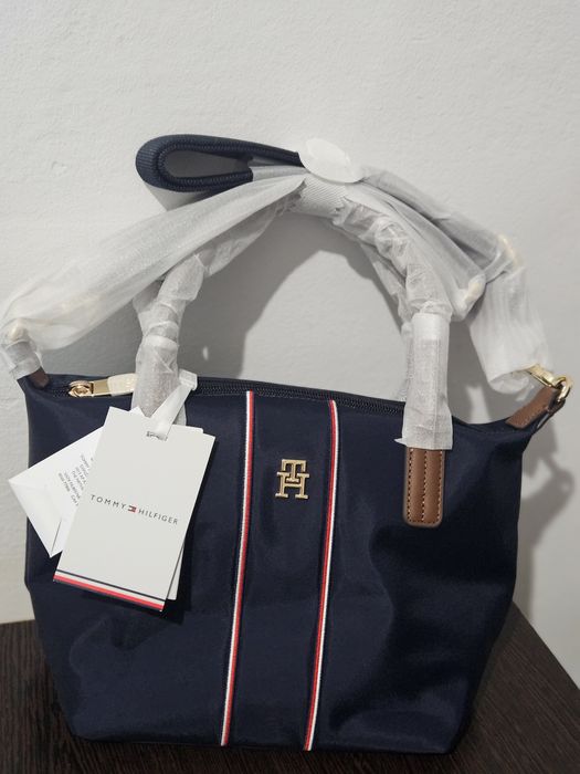 Geantă Tommy Hilfiger