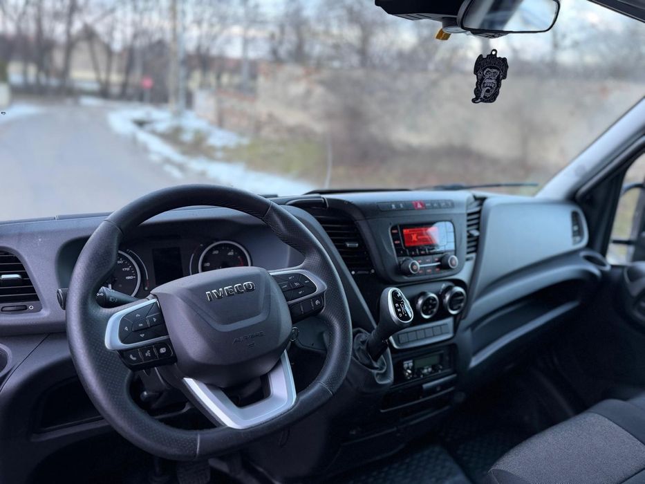 Iveco Daily  15 Europaleti  HIT-MATIC 8 trepte 2022  de 3.5 T