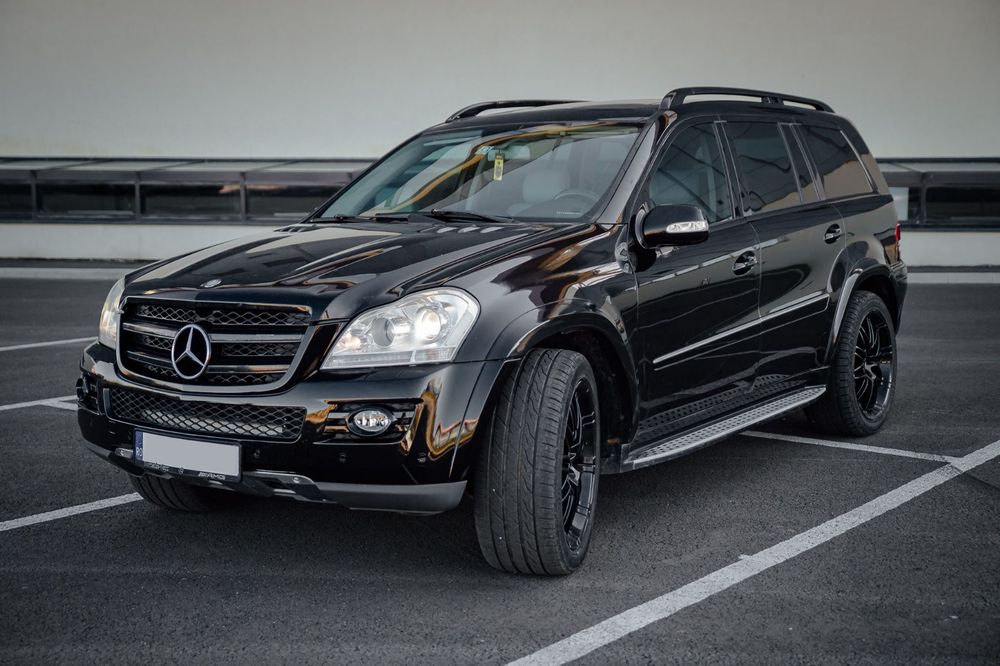 Vând  Mercedes  Benz Autoutilitar