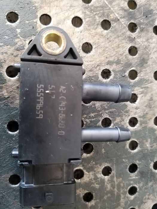Senzor presiune gaze 1.6 cdti opel astra j 55599659