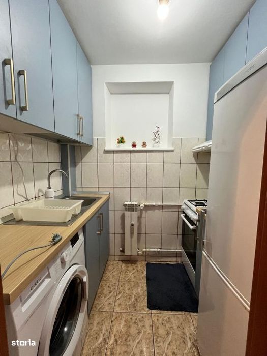 Apartament 2 camere, zona centrala, etaj 2, Radauti