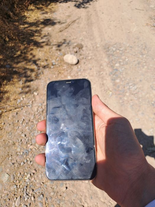 Iphone 12 pro sotiladi aybi yo