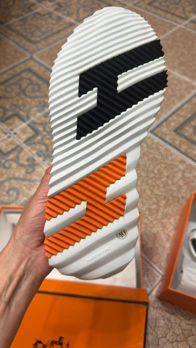 Кросовки женские Hermes размер 40