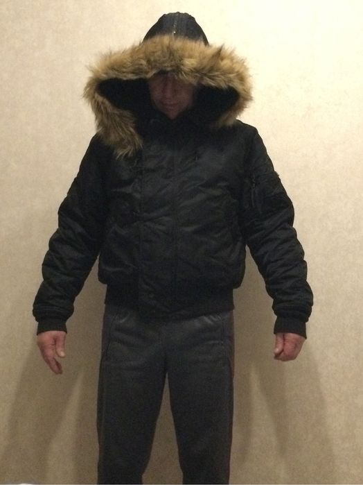 Продам КУРТКУ Аляску