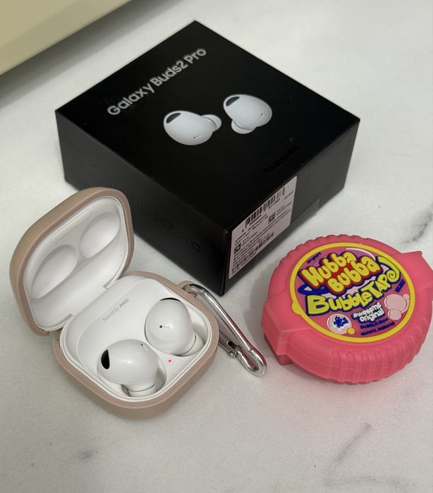 ПРОДАМ Samsung galaxy buds 2 pro белые