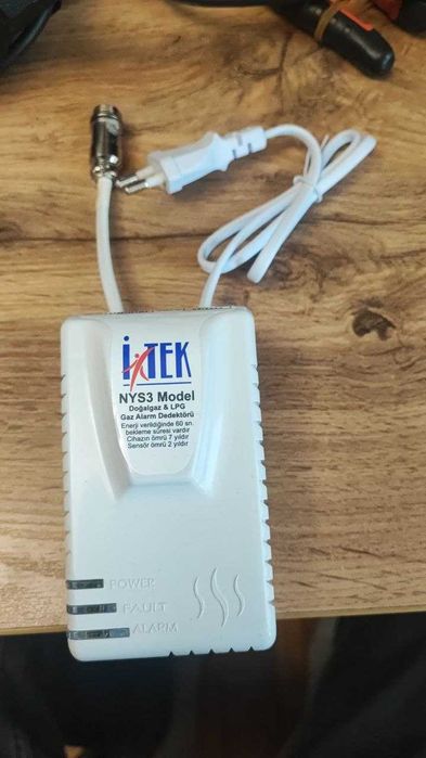 Датчик газоанализатор (сигнализатор загазованности)