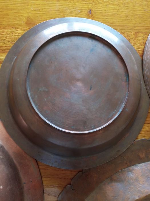 Продавам медни съдове