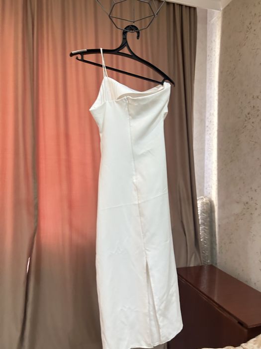 Белое платье размет “S”