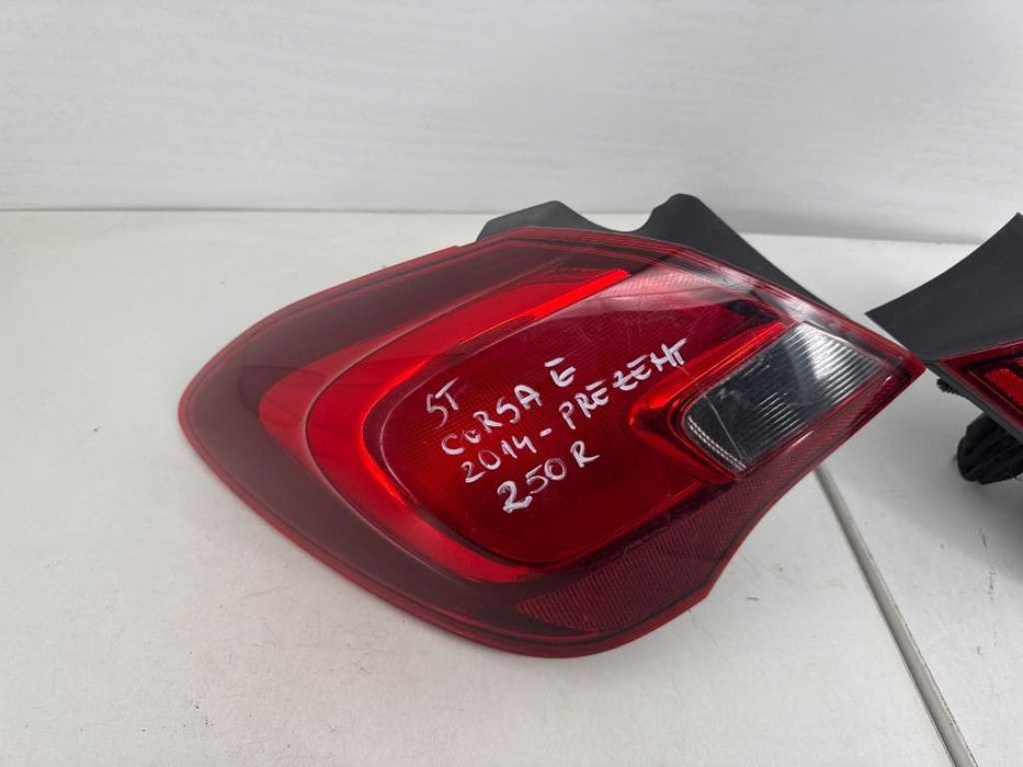Stopuri lampa spate Opel Corsa E 2014-prezent stop stanga stop dreapta 13428455 13428456