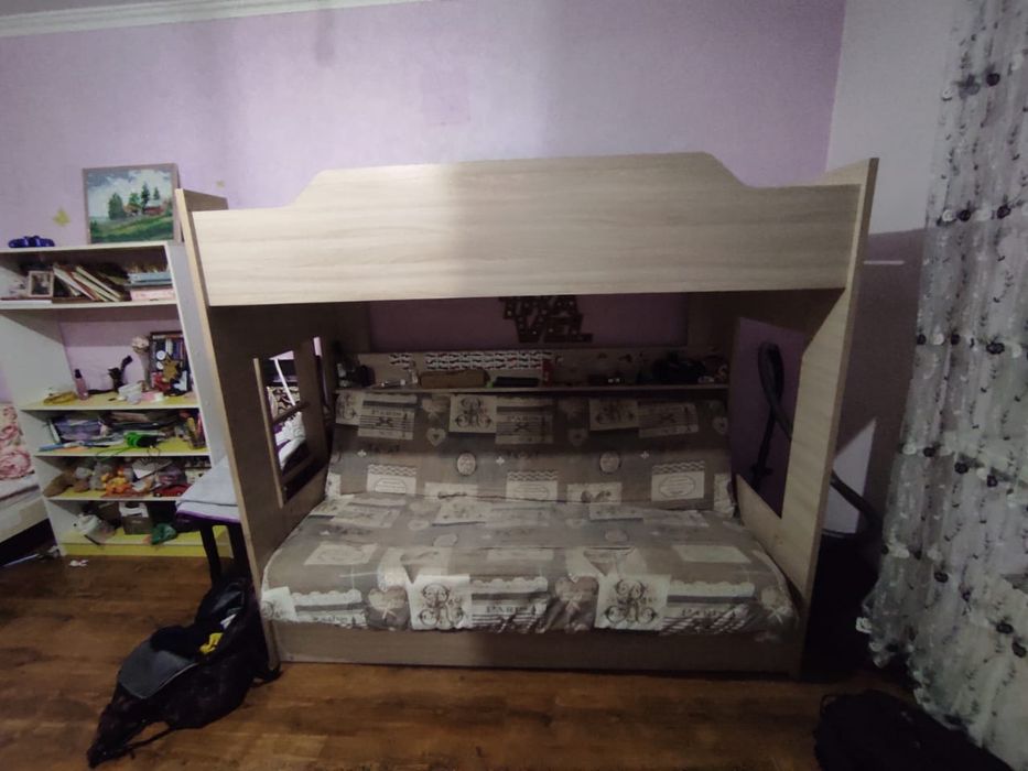 Диван двух этажный