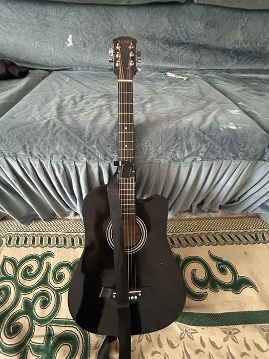Гитара сатылады.Чехолмен