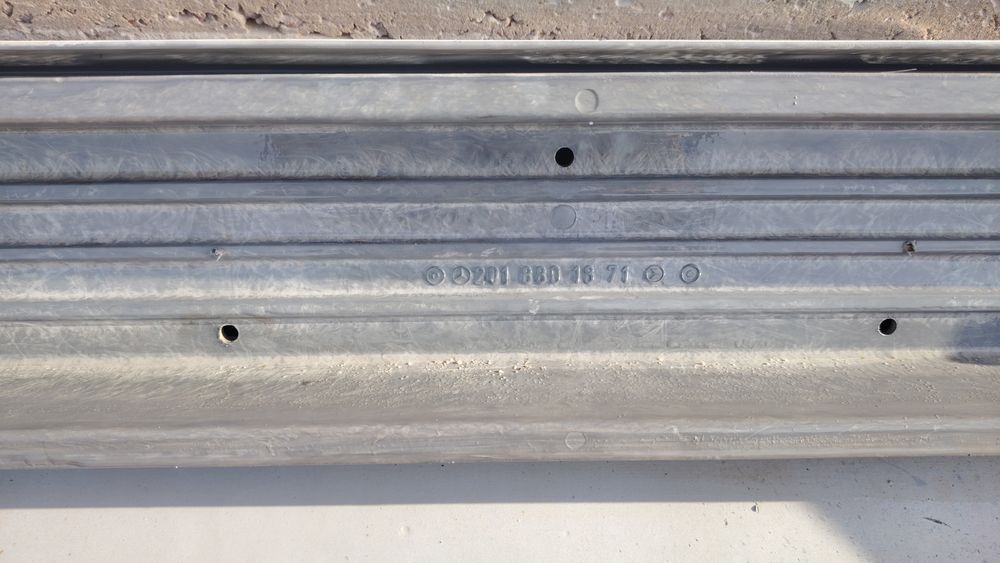 Мерседес 190 w201