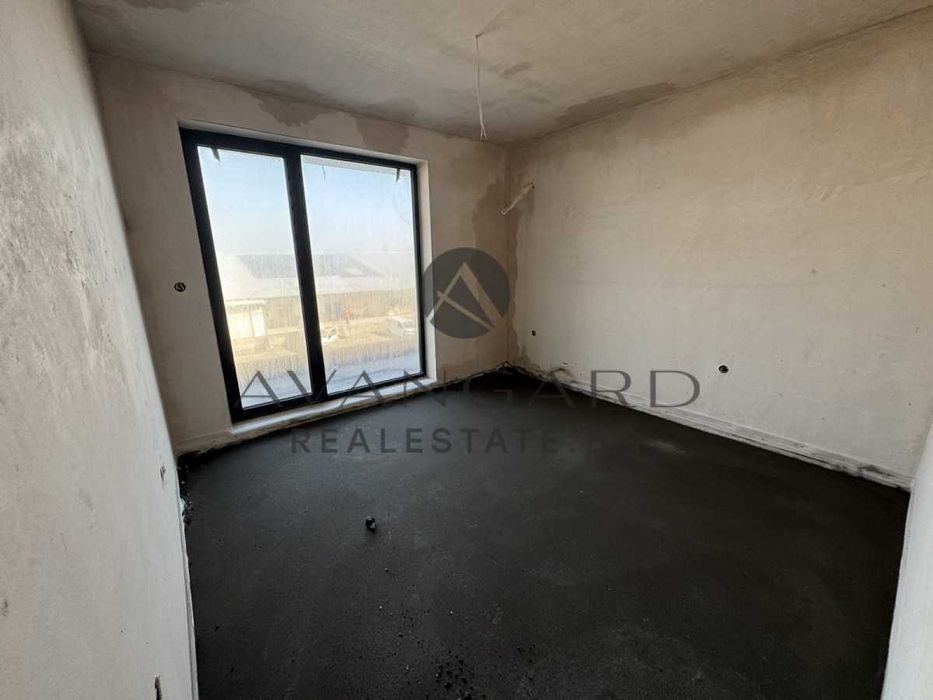 Продава се Тристаен апартамент в Пловдив, Кършияка - 113 кв.м за 805 €/кв.м - Снимка #3