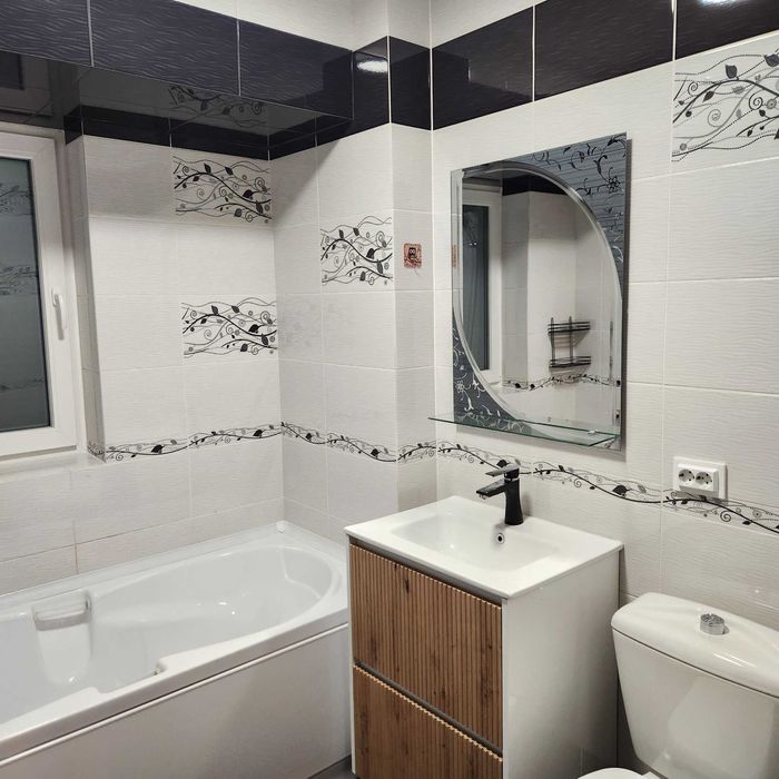 Apartament de închiriat 3 camere decomandat Păcurari