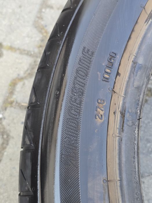 235 50 20  Bridgestone