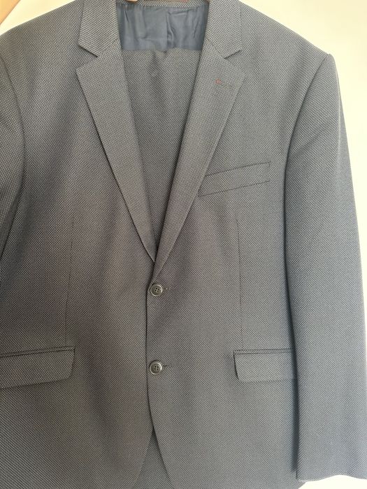 Продам мужской костюм