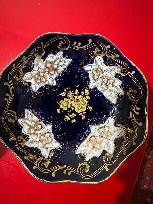 Продается конфетница