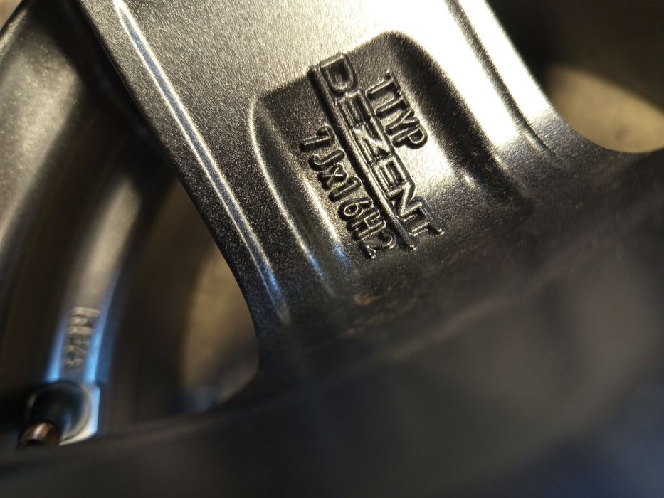 16" Фолксваген Ауди Сеат Шкода 5x112