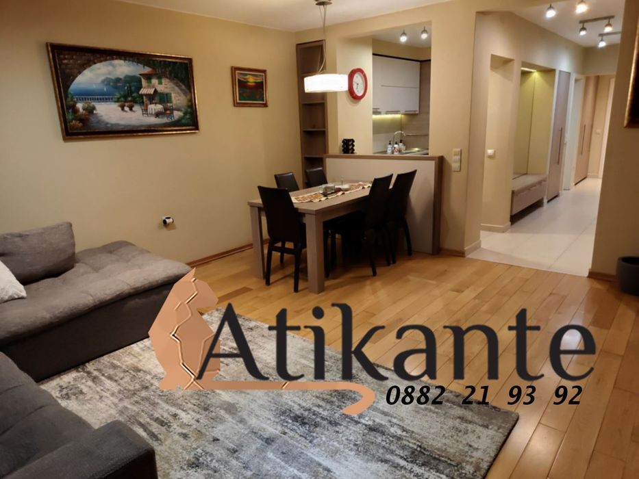 Дава се под наем Тристаен апартамент в София, Лозенец - 122 кв.м за 1300 € - Снимка #11